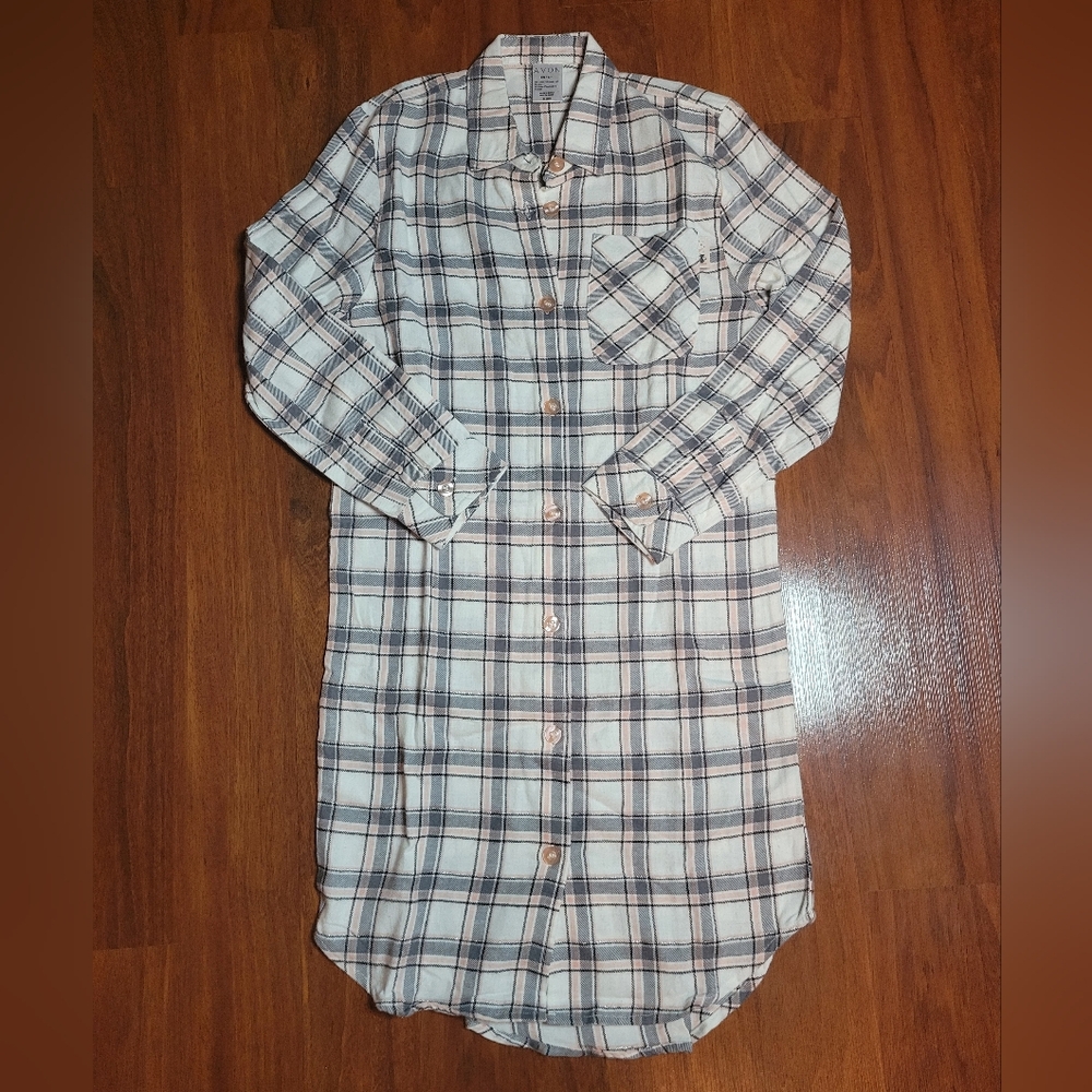 Like new Avon soft plaid sleep dress/loungewear